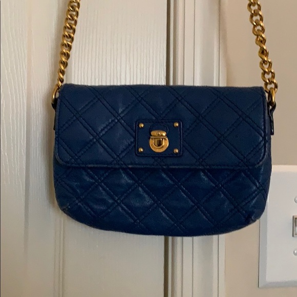 Marc Jacobs Handbags - Marc Jacobs Navy blue crossbody